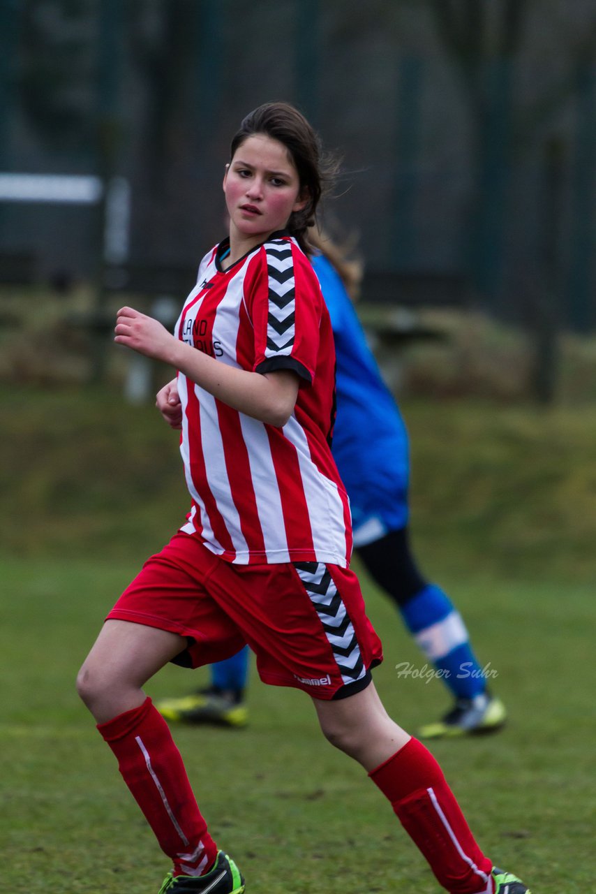 Bild 245 - C-Juniorinnen FSG-BraWie 08 - TuS Tensfeld : Ergebnis: 0:8